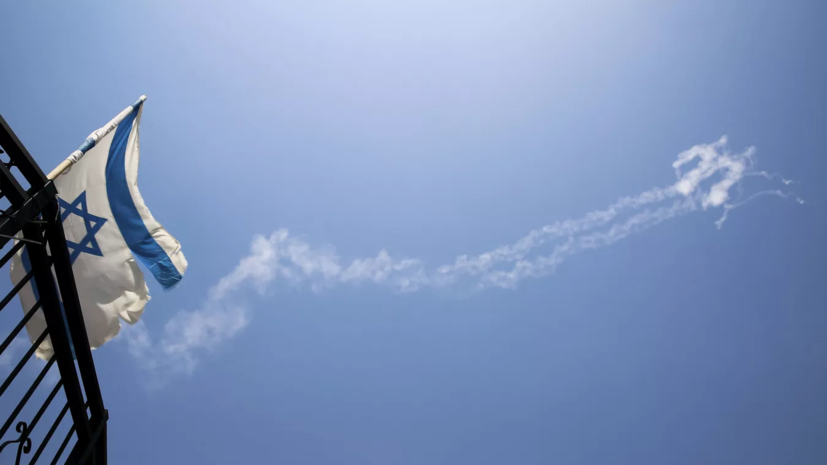 РИА Новости: очевидцы сообщают об израильских истребителях над южными районами Ливана