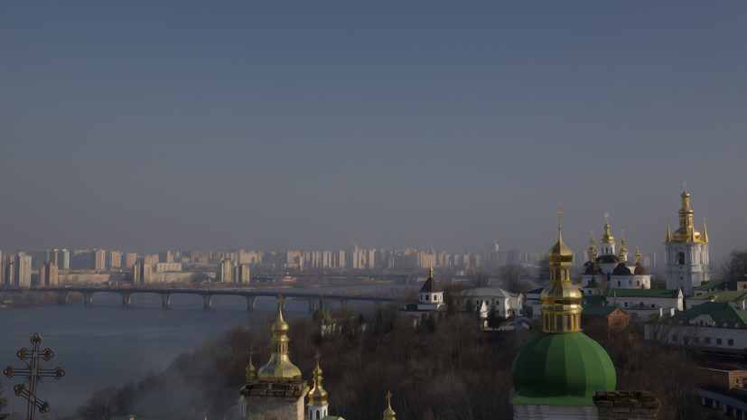 Адвокат заявил, что Киево-Печерская лавра подала ходатайство о возвращении зданий