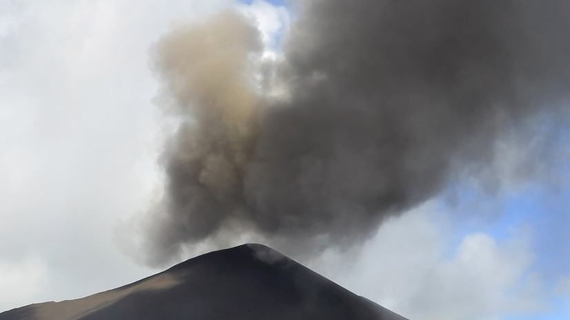 Очевидица рассказала о последствиях извержения вулкана Шивелуч на Камчатке