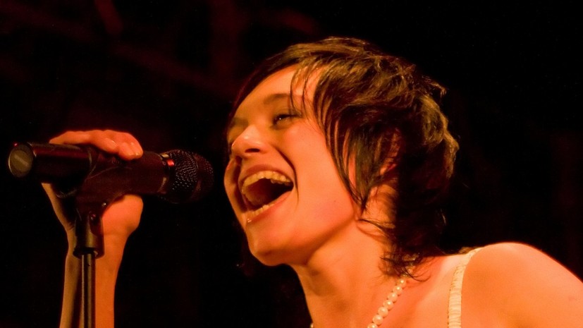 Певица Мара рассказала, что легло в основу её песен о солдатах