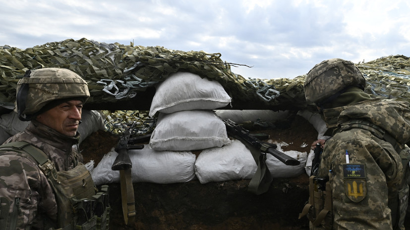 «Военная хроника»: ВСУ начали готовиться к отступлению из Артёмовска