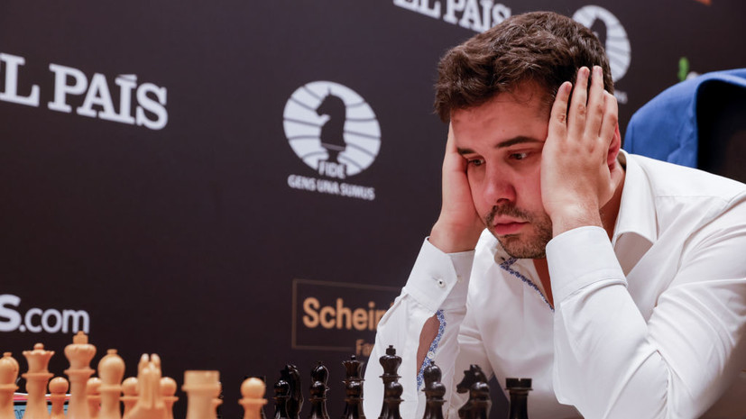 Непомнящий сыграл вничью с Лижэнем в третьей партии матча за шахматную корону