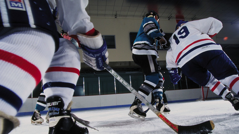 КХЛ планирует регулировать отъезд российских хоккеистов в США