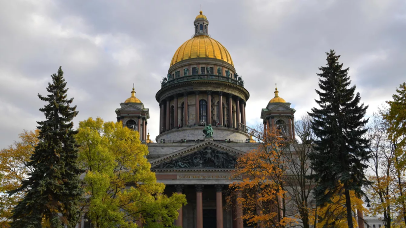 Петербург стал самым популярным городом для семейного отдыха на майские праздники