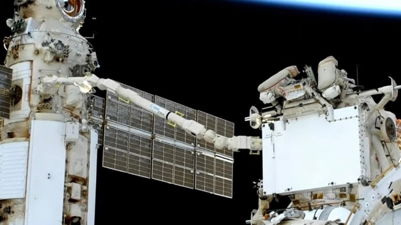 Космонавты «Роскосмоса» завершили выход в открытый космос