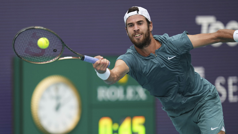 Хачанов пробился в третий круг турнира ATP в Барселоне