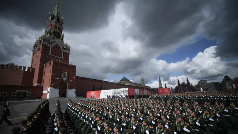 Песков заявил, что подготовка к параду 9 мая на Красной площади ведётся, он состоится