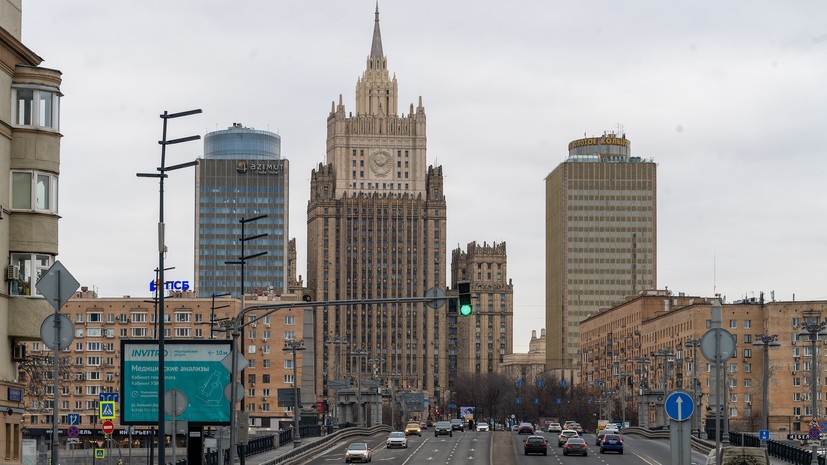 Песков: невыдача виз российским журналистам должна стать темой для разговора в ООН
