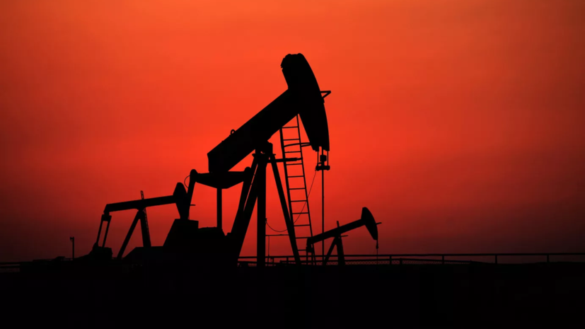 Аналитик Юшков объяснил снижение цены на нефть боязнью глобальной рецессии экономики