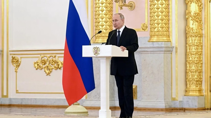 Путин назвал Россию страной-цивилизацией и одним из мировых центров