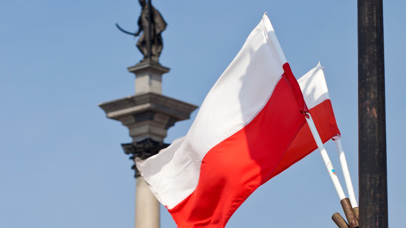 В Варшаве полиция ворвалась в школу при российском посольстве