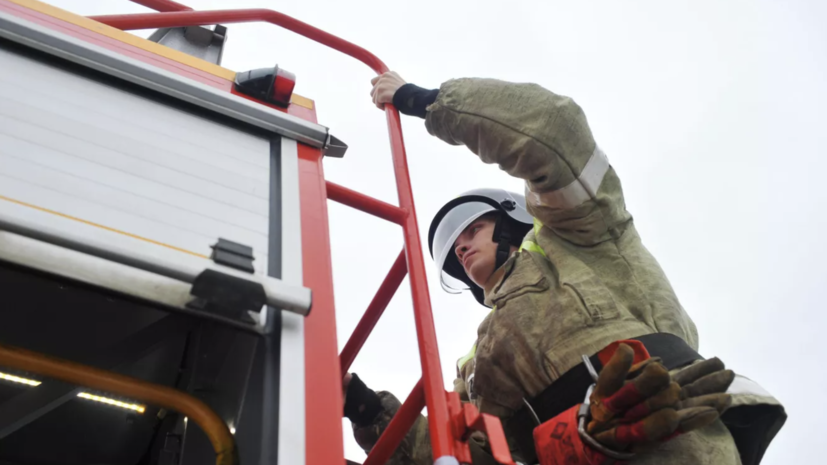 Спасатели ликвидировали пожар в курганском СНТ «Полянка-2»