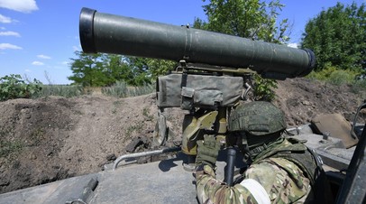 Экс-советник Пентагона Макгрегор заявил, что российские ПТРК Корнет уничтожат танки ВСУ