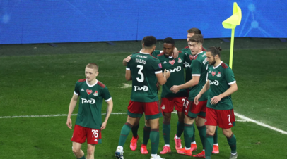 Локомотив и Зенит играют вничью после первого тайма в матче РПЛ
