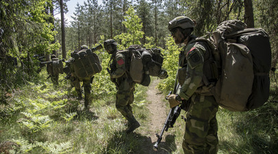 Шведские военные на учениях НАТО Baltops 22