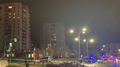 Военная хроника: в Белгороде из-за прилёта неизвестного снаряда образовалась воронка