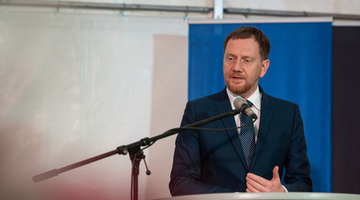 Премьер Саксонии осудил главу МИД Германии Бербок за провоенную позицию по Украине