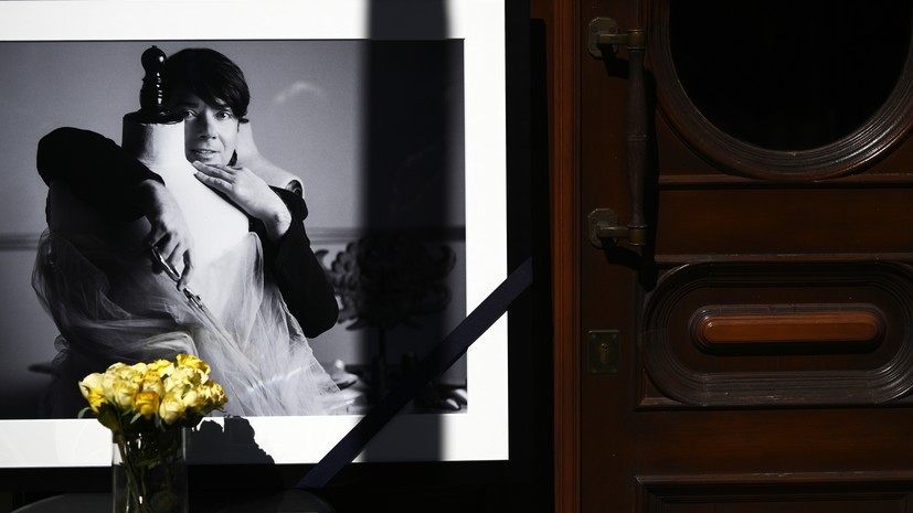 Прощание с модельером Валентином Юдашкиным состоится 6 мая на Троекуровском кладбище