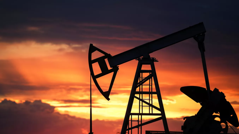 Аналитик Юшков: на снижение цены на нефть влияют опасения рецессии экономики стран Запада