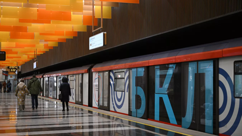 В Москве пассажиропоток БКЛ метро превысил 53 млн за два месяца