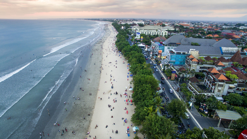 Губернатор Бали заявил о готовности ввести квоты для туристов