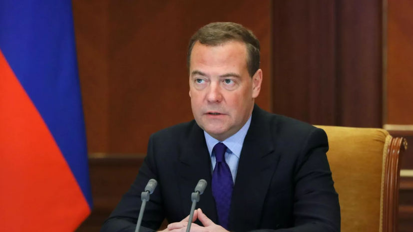 Медведев ожидает, что причастных к покушению на Прилепина приговорят к длительным срокам