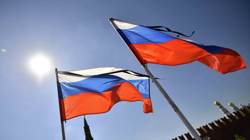 Суд Берлина отменил запрет на демонстрацию флага и символики России 8 и 9 мая