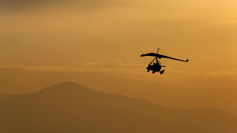 ТАСС: в Татарстане упал параплан, пилот погиб