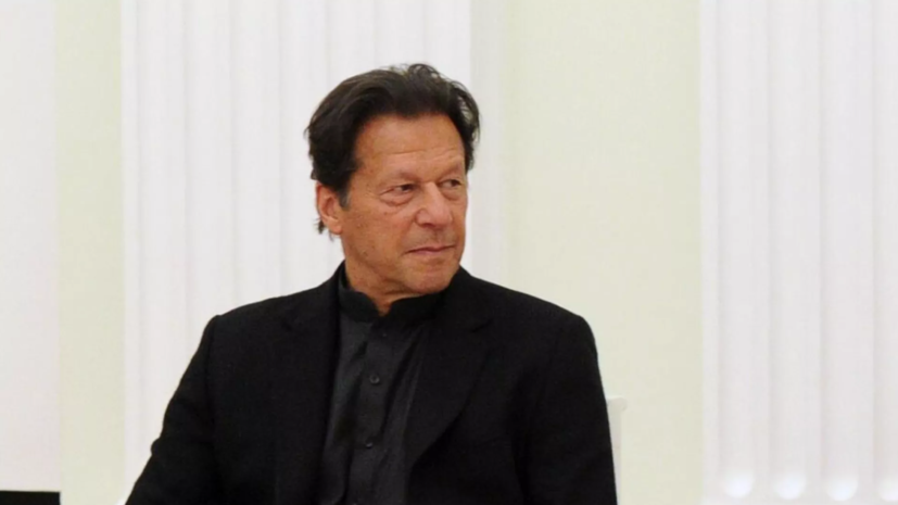 Суд арестовал бывшего премьер-министра Пакистана Имрана Хана на восемь дней