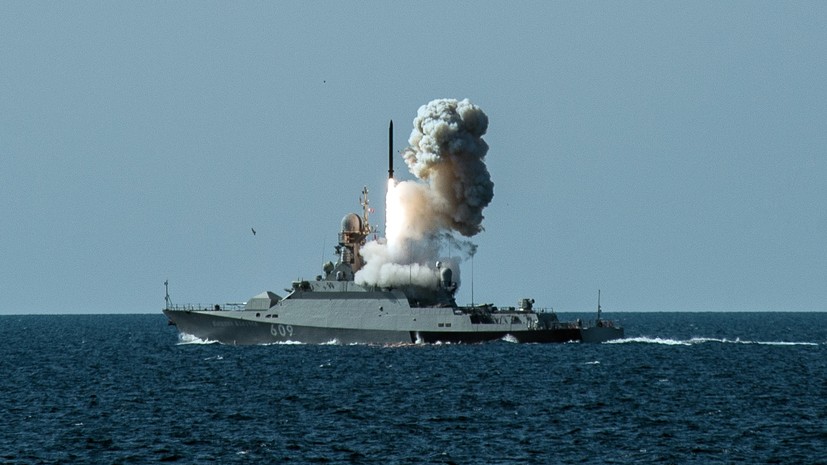 Пункты дислокации, склады и нефтебазы: Черноморский флот поразил «Калибрами» более 180 объектов ВСУ с начала СВО