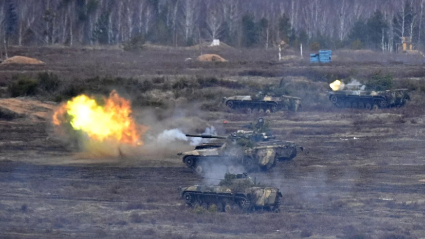 Минобороны Белоруссии: для усиления госграницы в ходе проверки ВС используются танки