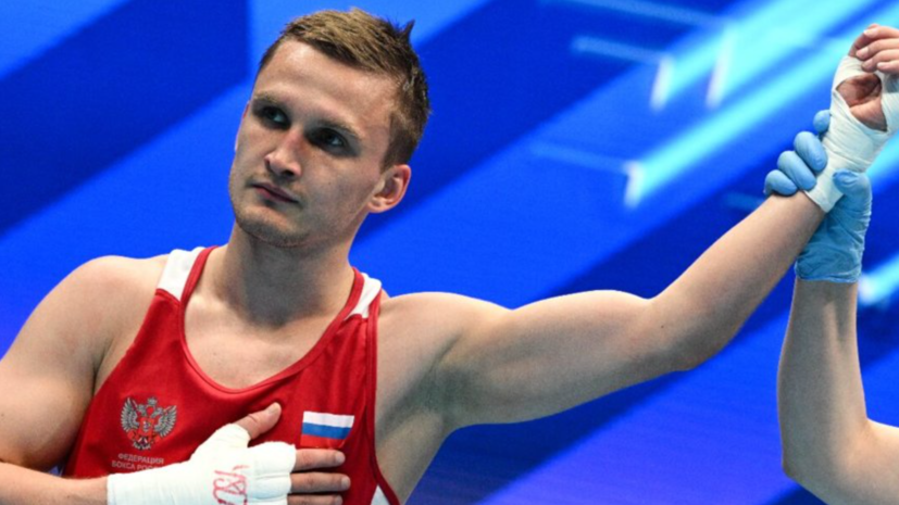 Шумков завоевал бронзу чемпионата мира по боксу
