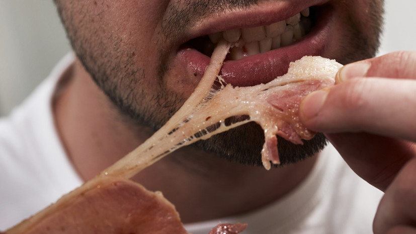 Диетолог Музыченко посоветовала не исключать из рациона жиры при похудении