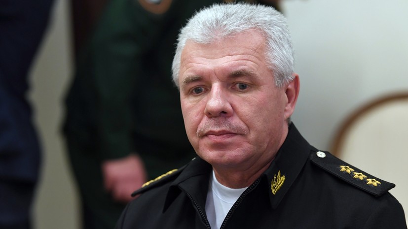 «СТРАНА.ua»: экс-командующего ЧФ Витко заочно приговорили на Украине к 15 годам колонии