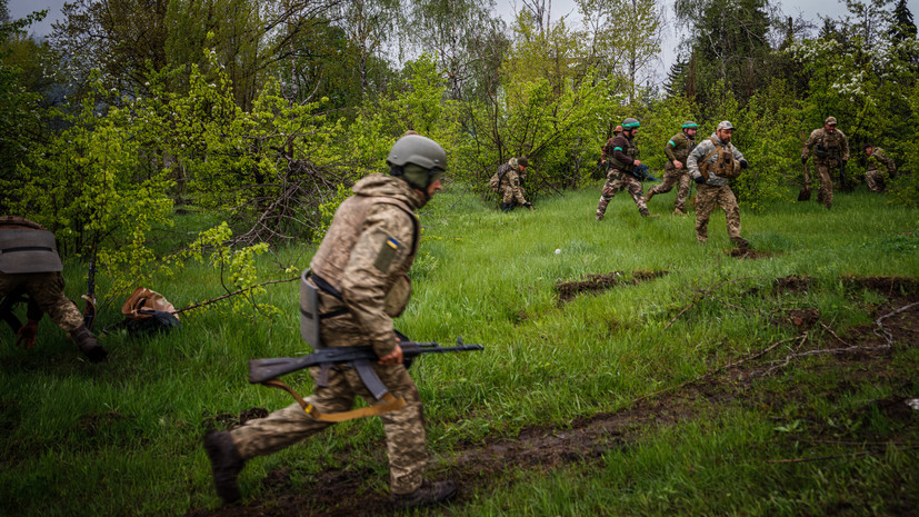 РИА Новости: ВСУ перекинули наиболее боеспособные подразделения в Артёмовск