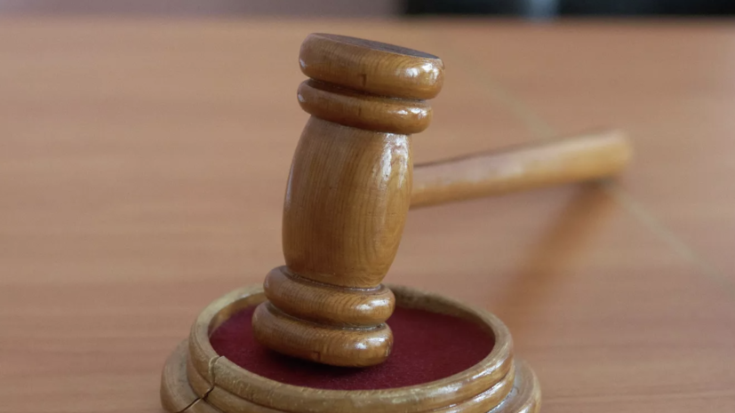 Экс-главу оборонного завода в Новосибирской области приговорили к двум годам колонии