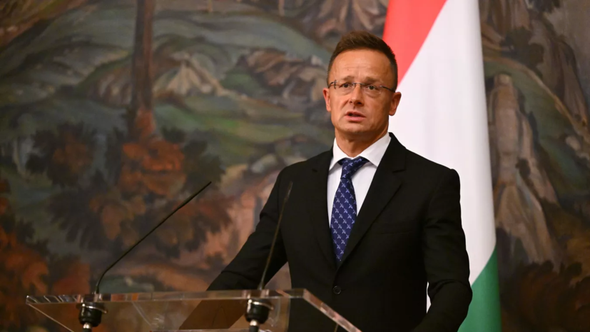 Глава МИД Венгрии потребовал от главы ЕК и Киева объяснений из-за ситуации с «Дружбой»