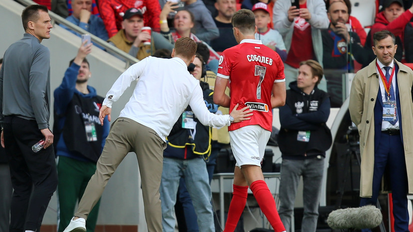 El primer entrenador de Sobolev: Alexander fue provocado cuarenta minutos en un derbi con el CSKA
