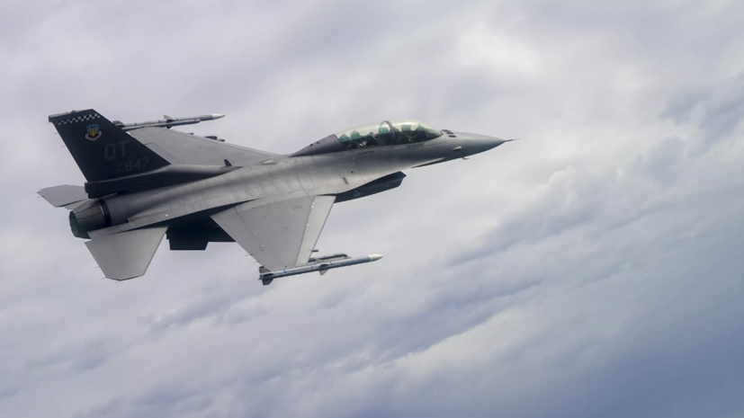 Глава МИД Дании Расмуссен заявил, что поставлять Украине истребители F-16 ещё рано