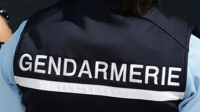 La Depeche: украинского блогера выгнали с Каннского фестиваля из-за провокации с краской