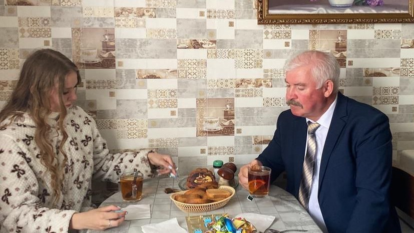 Власти Иловли сообщили о состоянии одиннадцатиклассницы после нападения на линейке