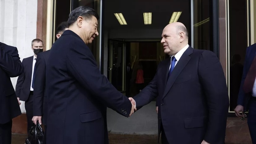 Мишустин прибыл в Пекин, где встретится с главой КНР Си Цзиньпином