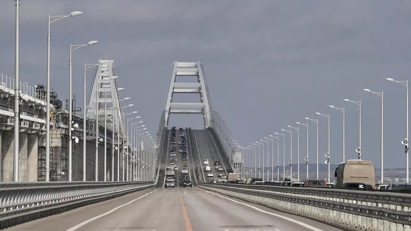Аксёнов сообщил о закрытии Крымского моста из-за учений