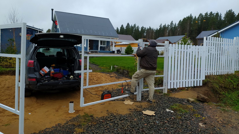 Россияне назвали принуждение к труду в числе причин нежелания отдыхать на даче с родственниками