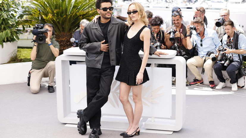 Критики разгромили сериал «Кумир» с Лили-Роуз Депп