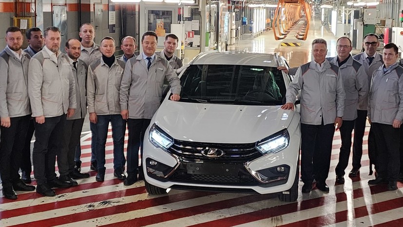 Автоэксперт Канаев рассказал об особенностях Lada Vesta на природном газе