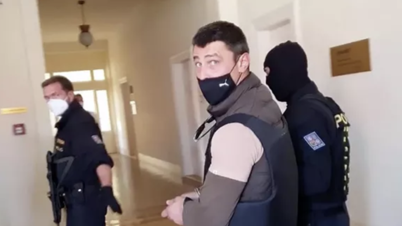 CT24: суд в Праге отменил оправдательный приговор россиянину Франчетти