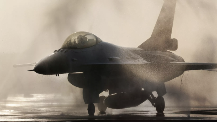 Военный эксперт Таннехилл заявил о планах Киева наносить удары по Крыму с помощью F-16