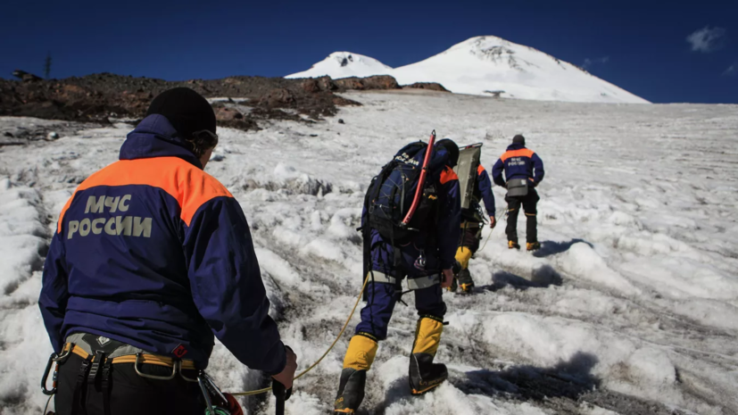 Глава МЧС Белоруссии поблагодарил Куренкова за спасение альпинистов на Эльбрусе