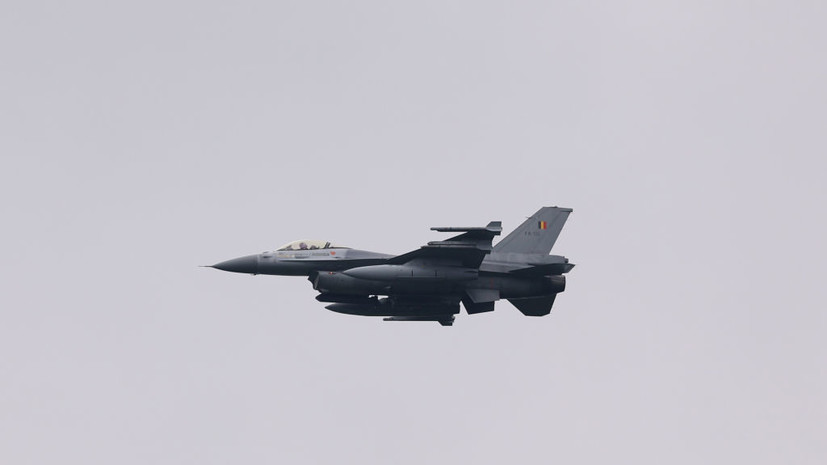 Bloomberg: истребители F-16 будут слишком уязвимы перед российскими ракетами